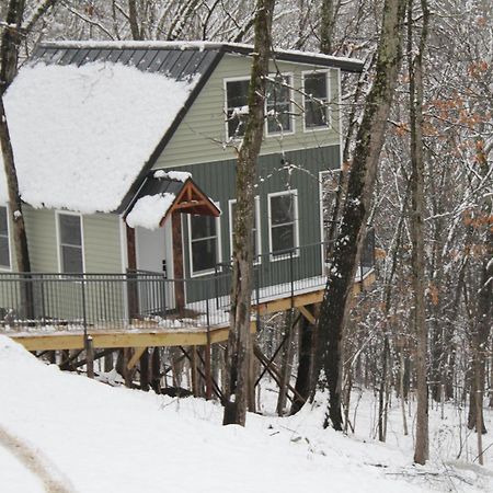 Secluded Treehouse In The Woods - Tree Hugger Hideaway Villa Branson Exterior photo
